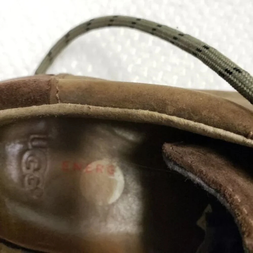 UGG Baysider Grizzley Brown Mens‎ Low Top Sneakers Shoes Size 8 Pre-Owned